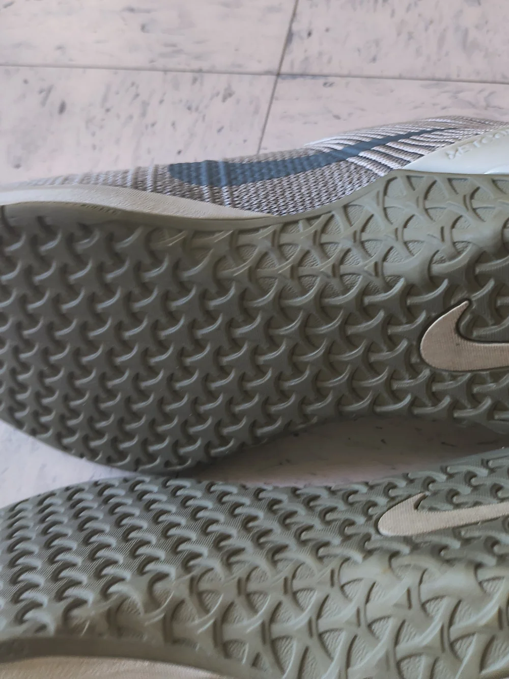 Nike metcon modern